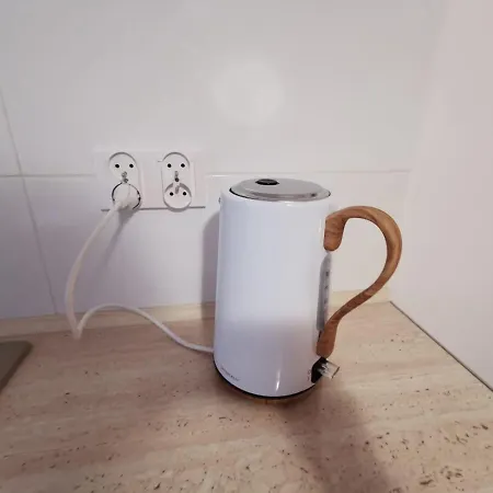 Tanie Noclegi Pod Hotrensjami - 2 Apartamenty Do Wynajecia *