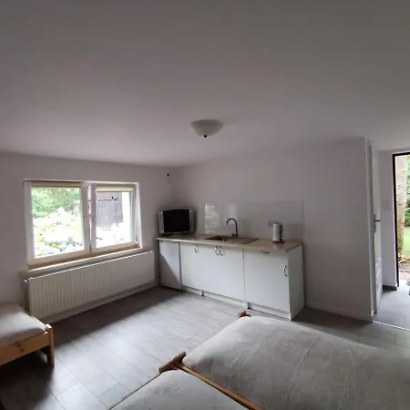 Tanie Noclegi Pod Hotrensjami - 2 Apartamenty Do Wynajecia * Jeldzino