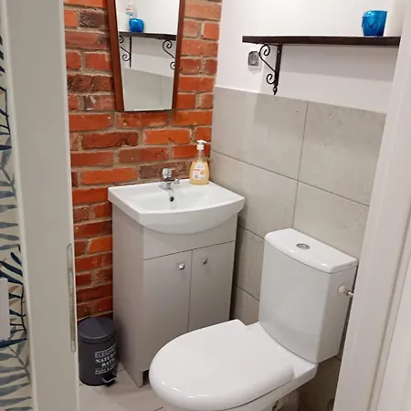 Tanie Noclegi Pod Hotrensjami - 2 Apartamenty Do Wynajecia Jeldzino